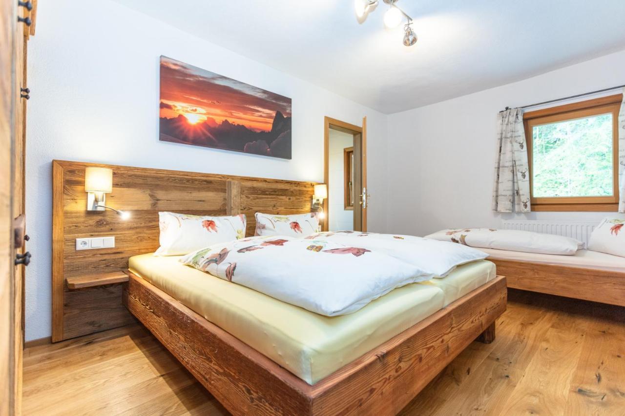 Gasthof St. Adolari Hotel Санкт Улрих ам Пилерзее Екстериор снимка